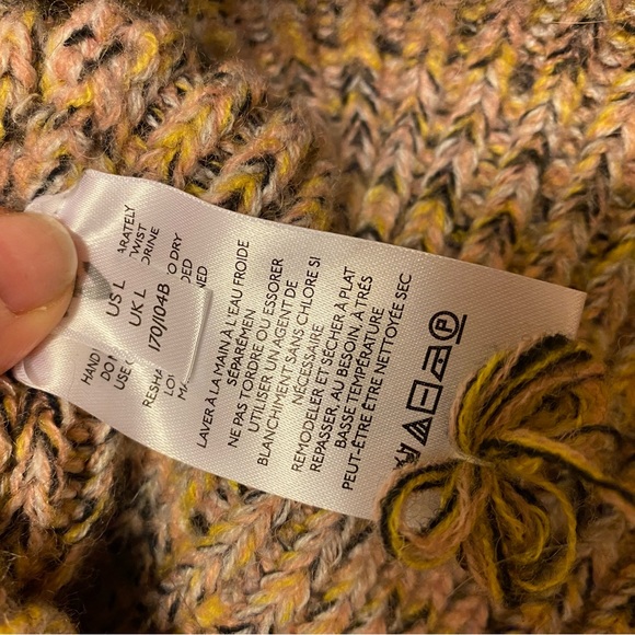 Anthropologie Pilcro Marika Sweather in size L - Picture 4 of 8